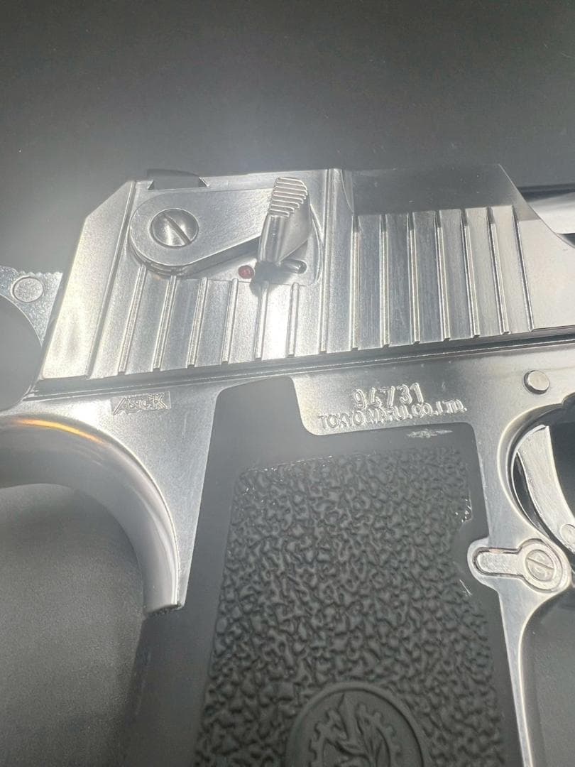 【美品】デザートイーグル　エアーガン　.50AE クロームステンレス