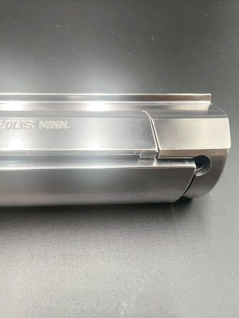 【美品】デザートイーグル　エアーガン　.50AE クロームステンレス