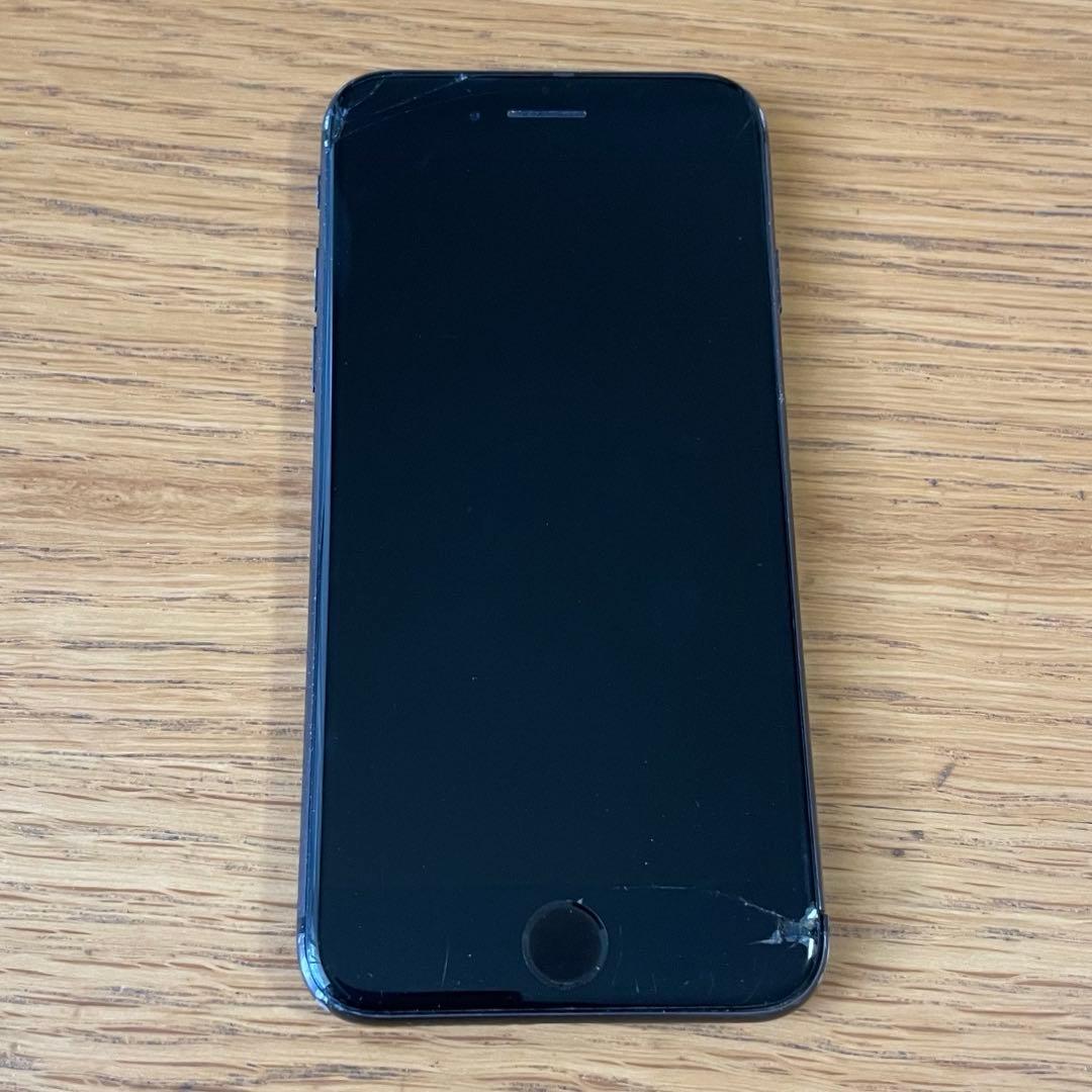 Apple iPhone8 ブラック 本体 ジャンク品