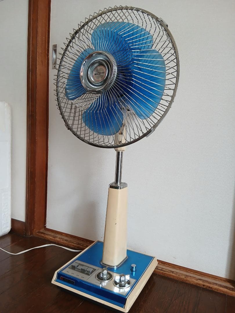 青いスタンド型扇風機　レトロ　昭和レトロ　当時の箱付き