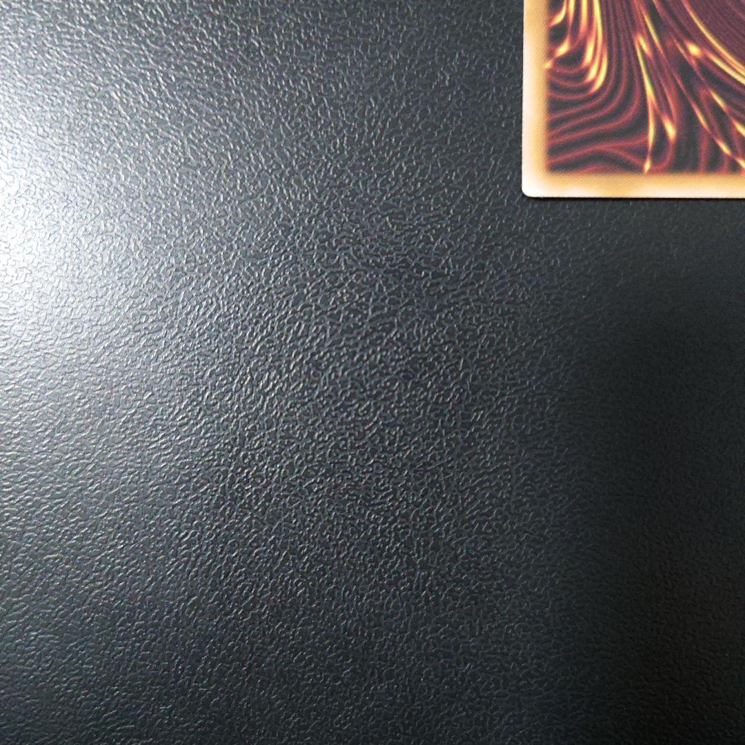 遊戯王「王のしもべ　ブラック・マジシャン」オーバーフレーム　プリズマ