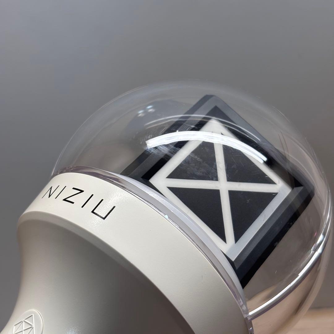 NIZIU ペンライト 充電ケーブル付き