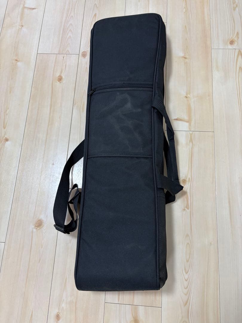 三線 ヘビ皮製 黒色 ケース付き