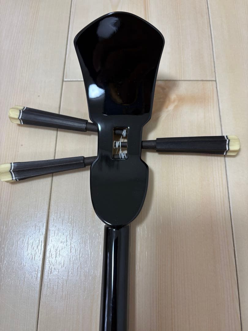 三線 ヘビ皮製 黒色 ケース付き