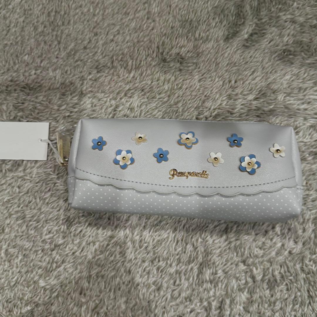 メゾピアノ ポンポネット ポーチ