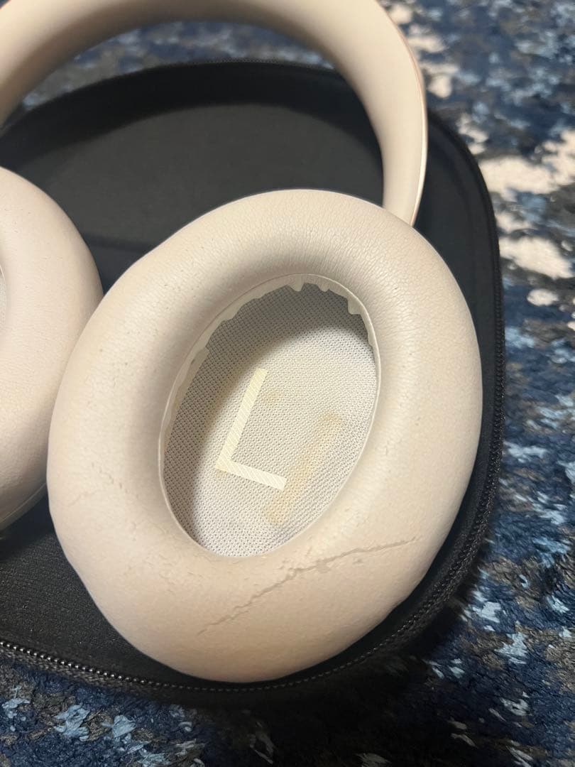 BOSE NC700 ノイズキャンセリングヘッドフォン