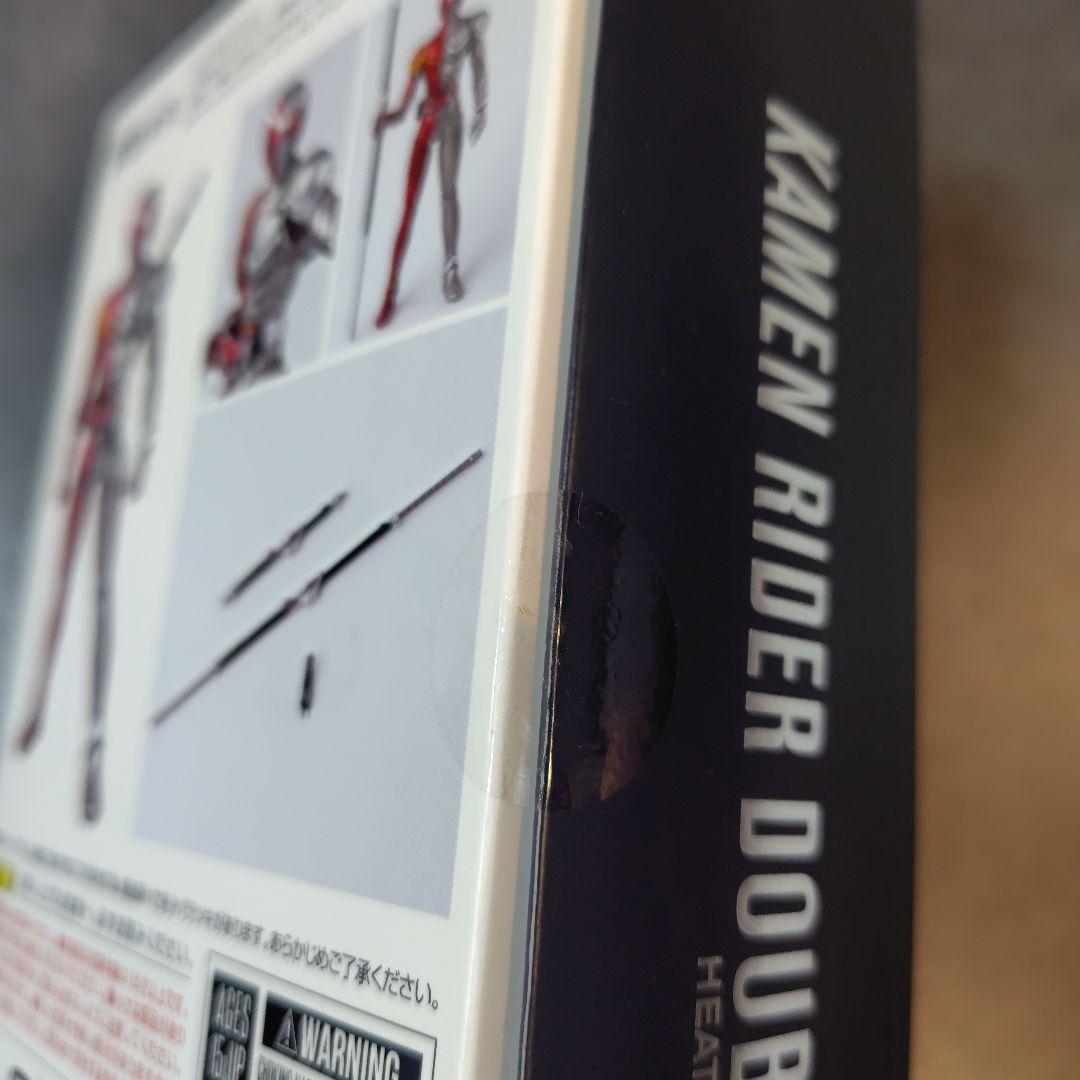 s.hフィギュアーツ真骨彫　仮面ライダーW　ヒートメタル