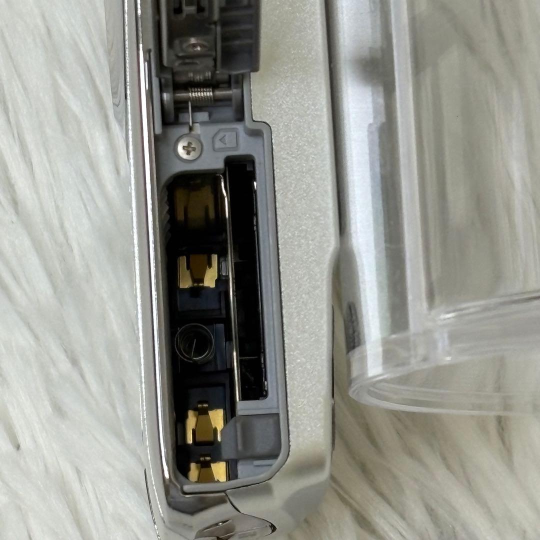 CASIO カメラ　エクシリム　EX-Z550 シルバー コンデジ　動作品