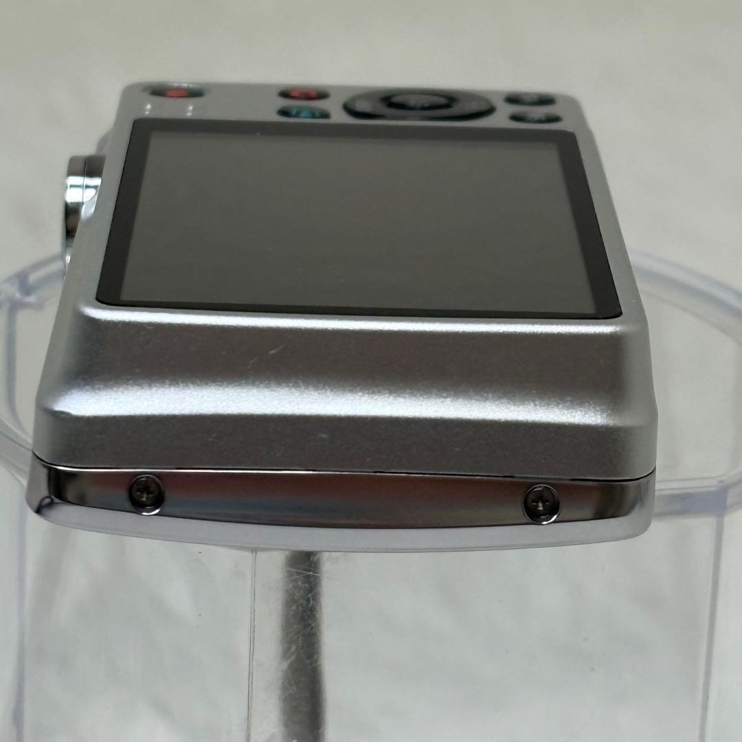 CASIO カメラ　エクシリム　EX-Z550 シルバー コンデジ　動作品