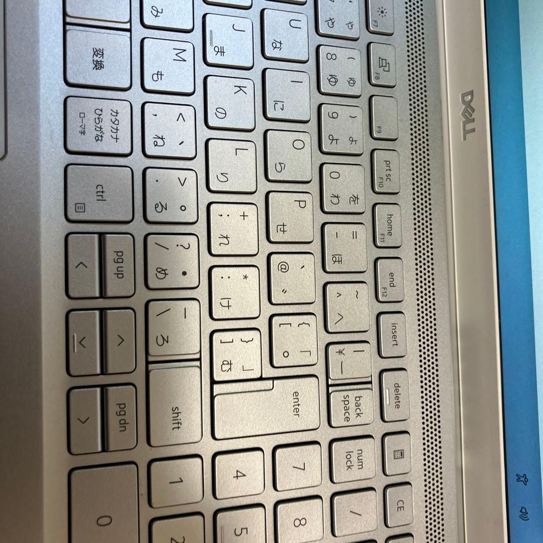 DELL ノートPC Inspiron 15 7000 (7501) 初期化済