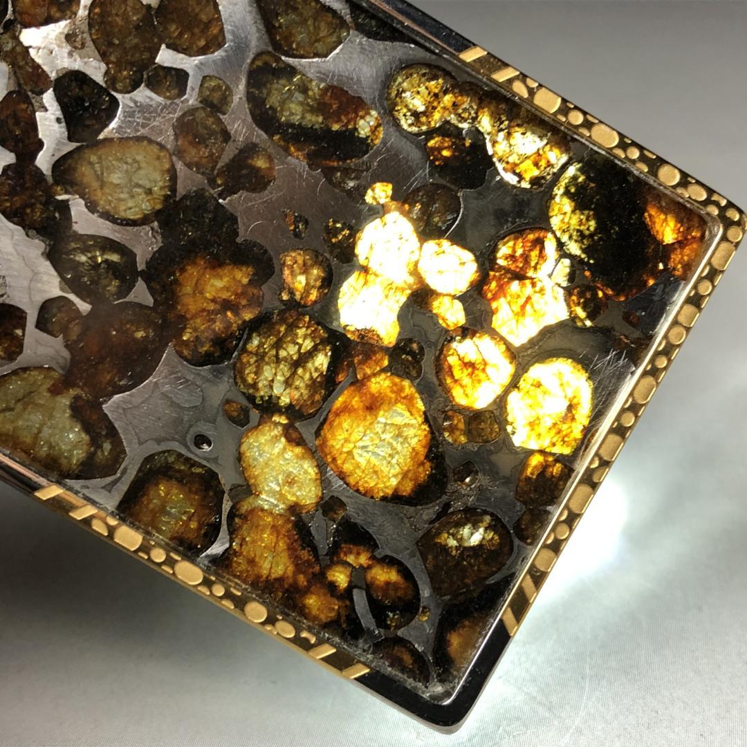 パラサイト隕石 セリコ隕石　石鉄隕石　高品質　ペンダント・高透明度　共箱