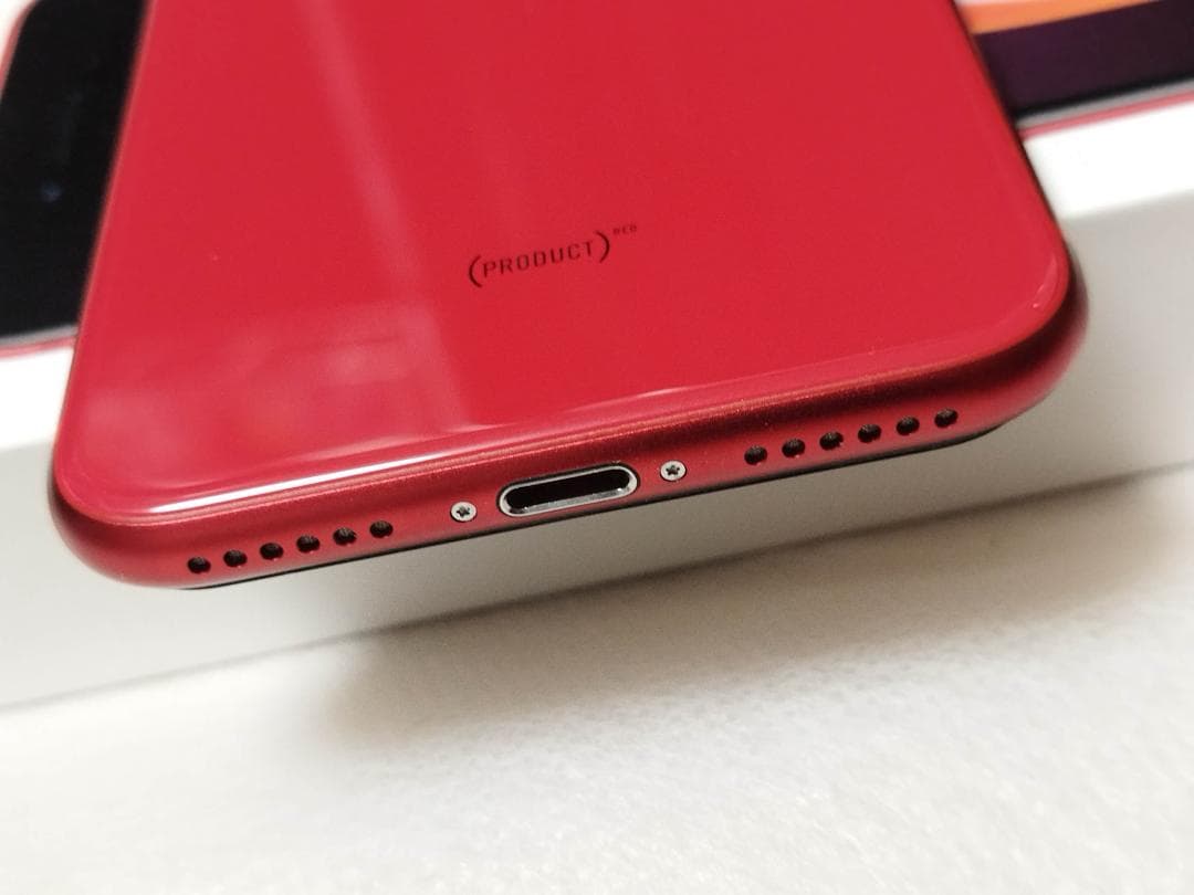 iPhone SE 第二世代 バッテリー交換済み　美品