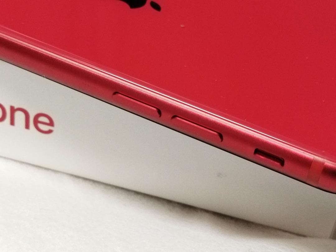 iPhone SE 第二世代 バッテリー交換済み　美品