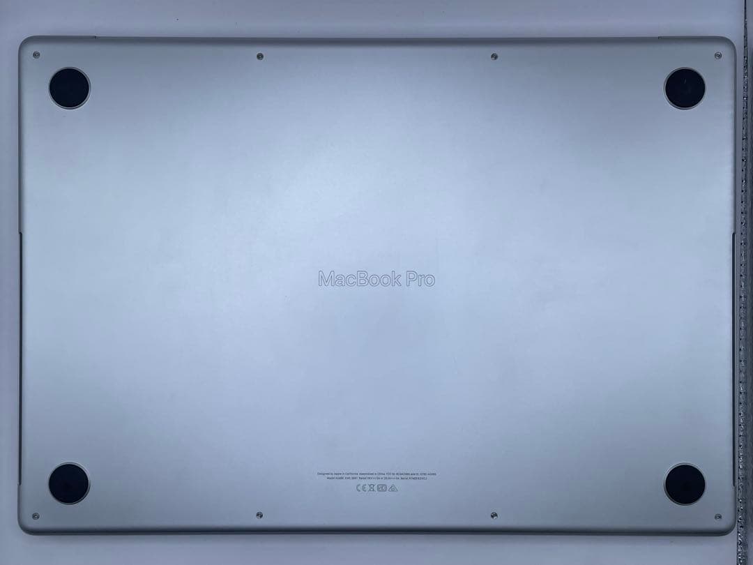 MacBook Pro 16インチM1 Pro / 16GB / 1TB SSD