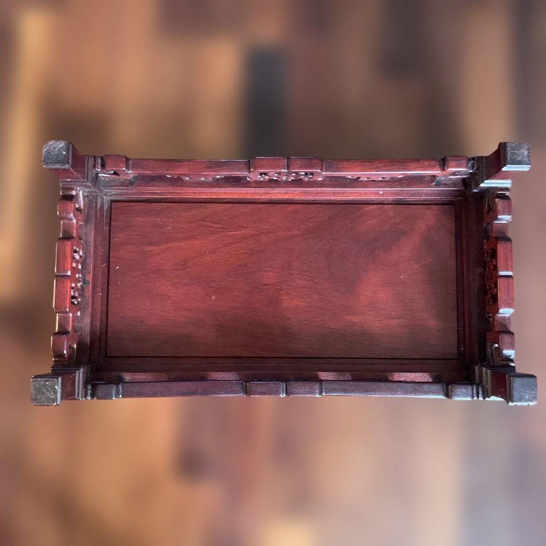 唐木製彫刻装飾付き花瓶台