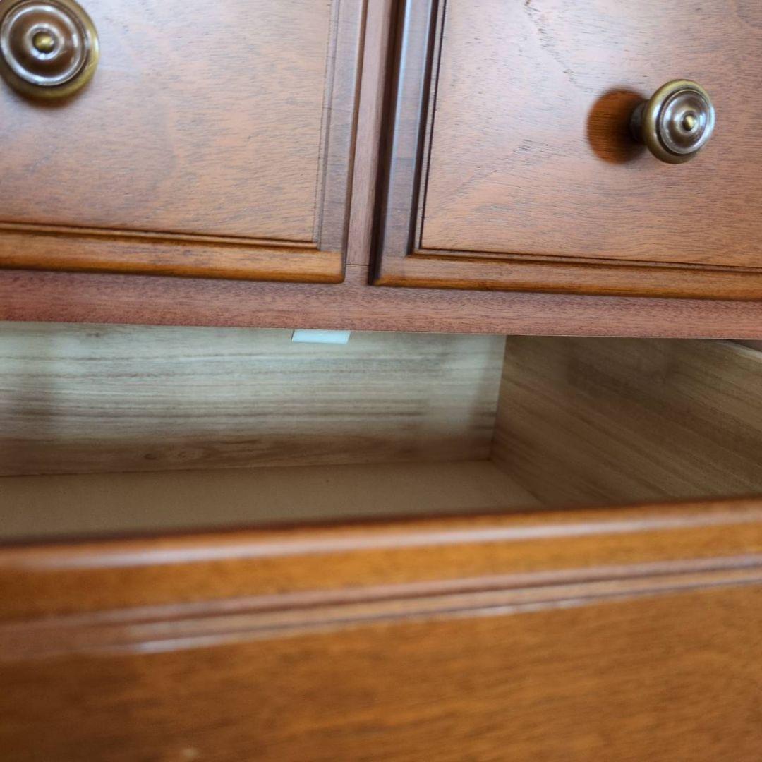 ヨーロッパ調 アンティーク風 木製食器棚 カップボード ダイニングボード