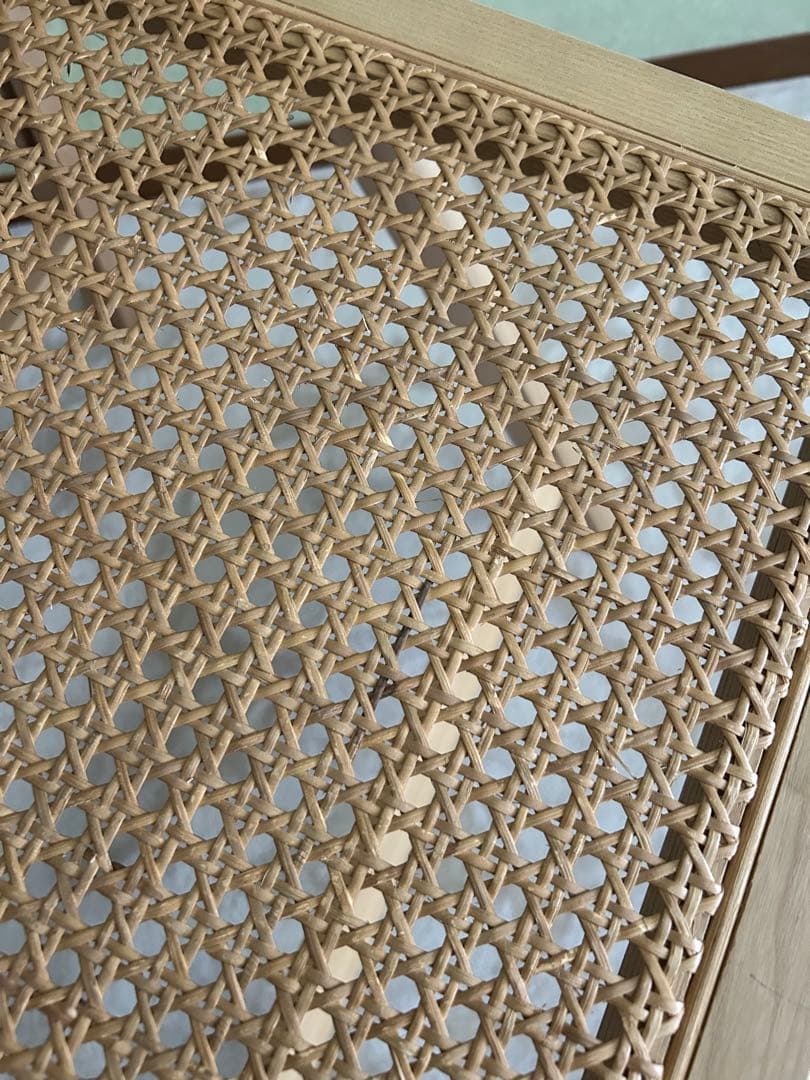 ZARA  ラタンチェア