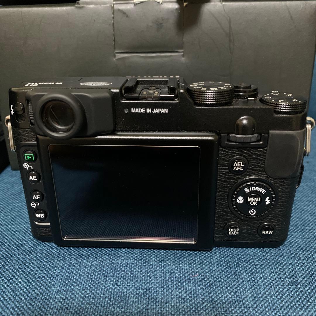 Fujifilm 富士フイルム X10 ミラーレス一眼 カメラ
