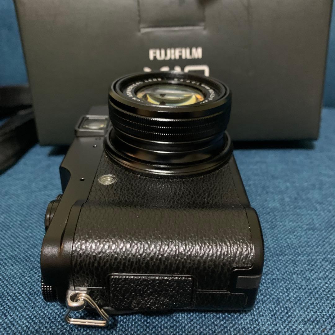Fujifilm 富士フイルム X10 ミラーレス一眼 カメラ