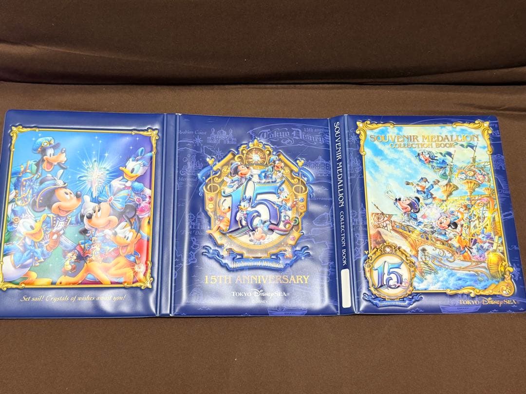 東京ディズニー ランド シー ノート メダル 限定