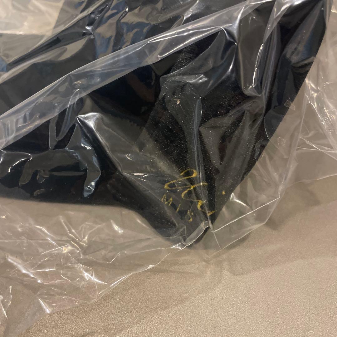 三角初華　メモリアルグッズ　初華のベロアキャップ