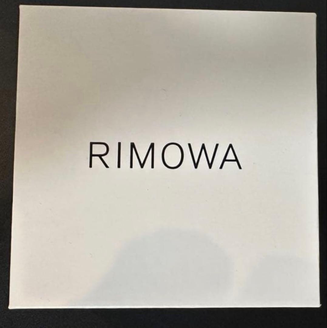 RIMOWA ブラック イヤホンケース