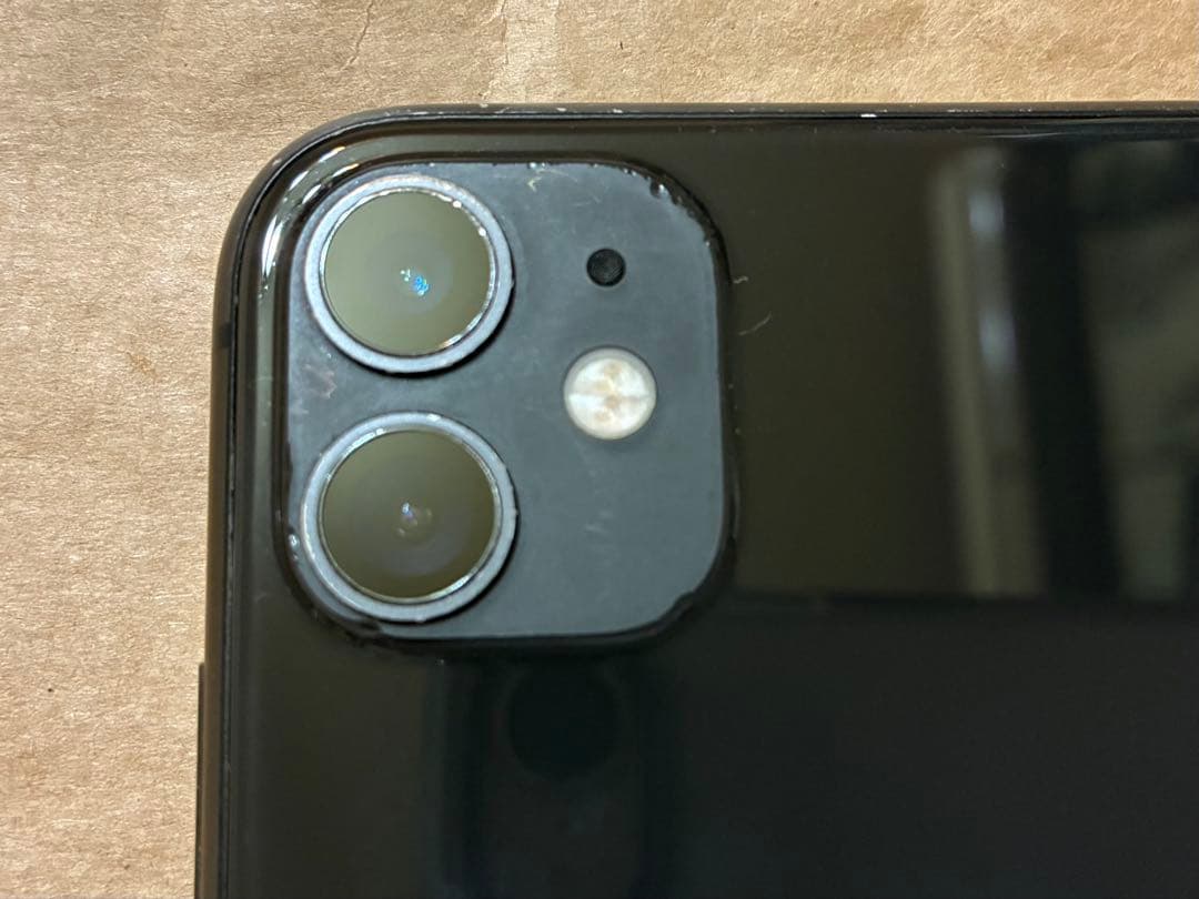 iPhone 11 64G SIMフリー 2