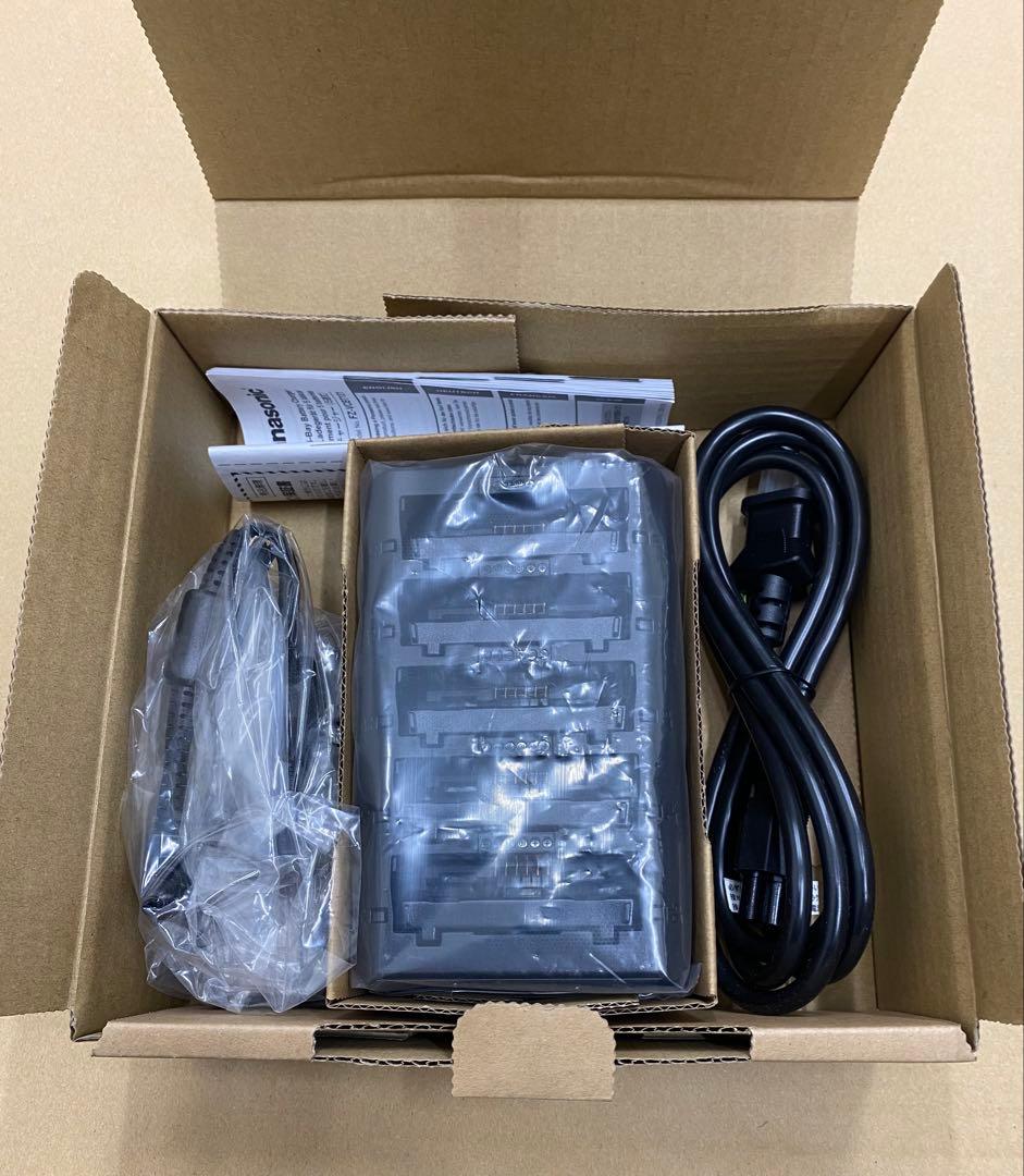 新品未使用PanasonicFZ-VCBT131J 5連式バッテリーチャージャー