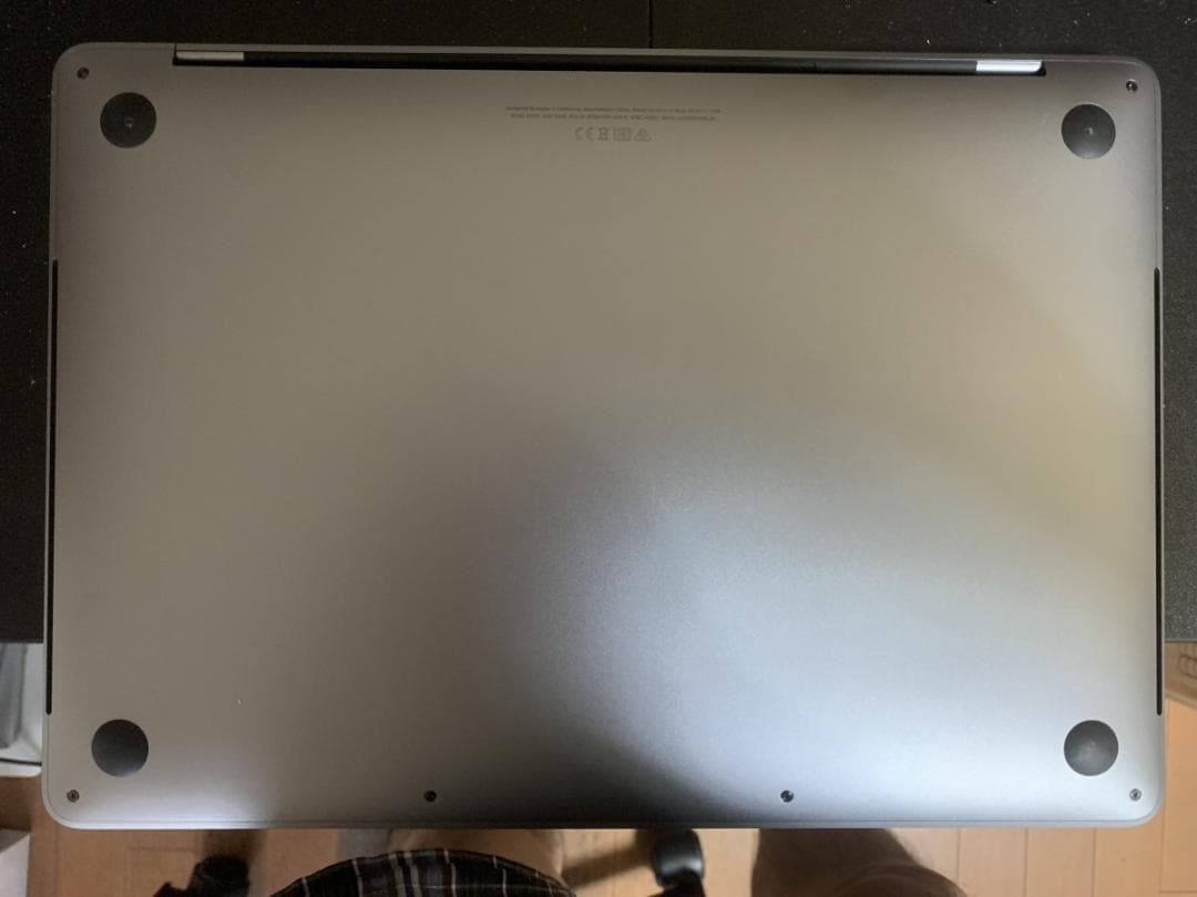 極美品 MacBook Pro A2251 2020 i7/16GB/512GB
