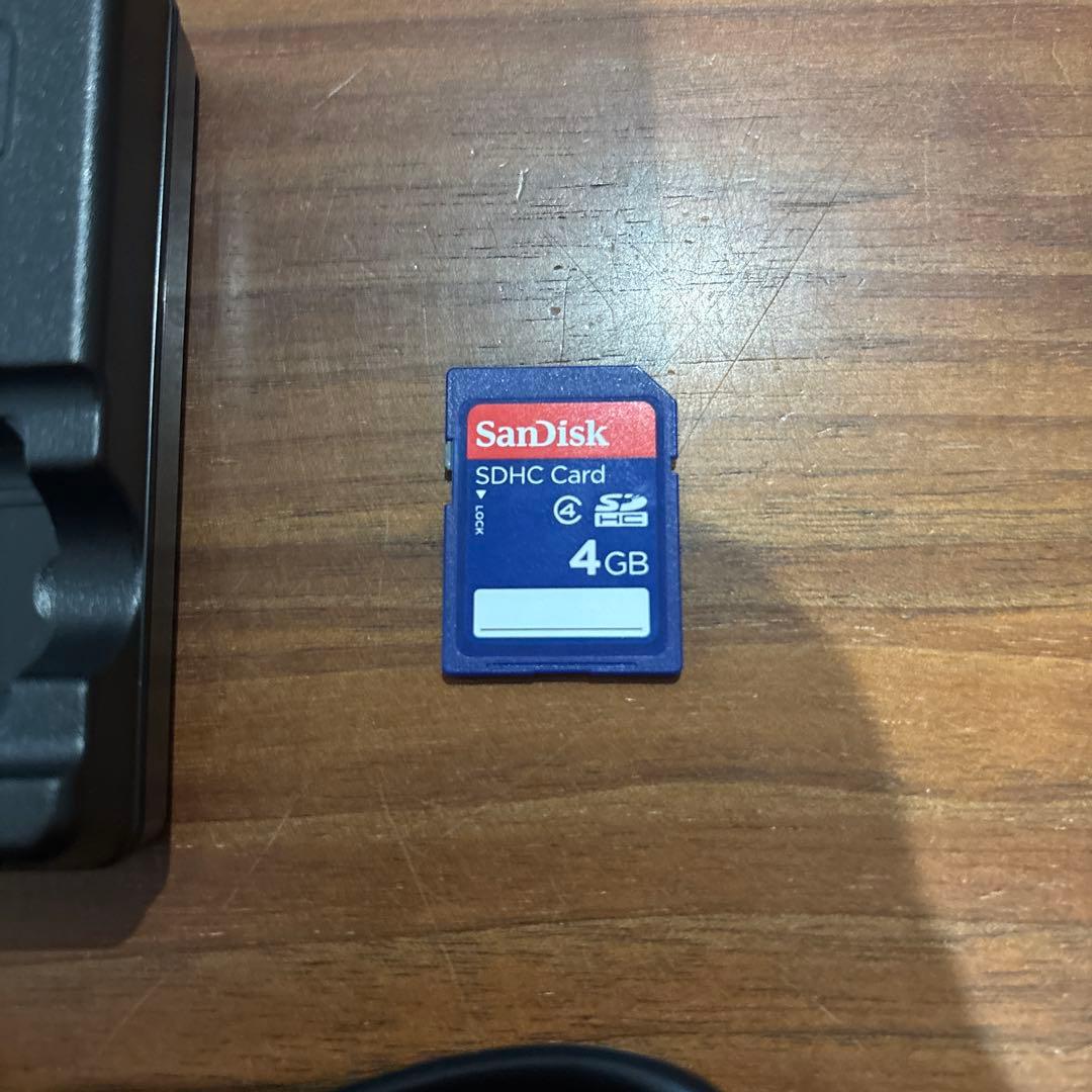 PENTAX Optio W60 防水 デジタルカメラ デジカメ シルバー