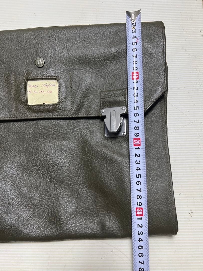 ミリタリーブリーフケース