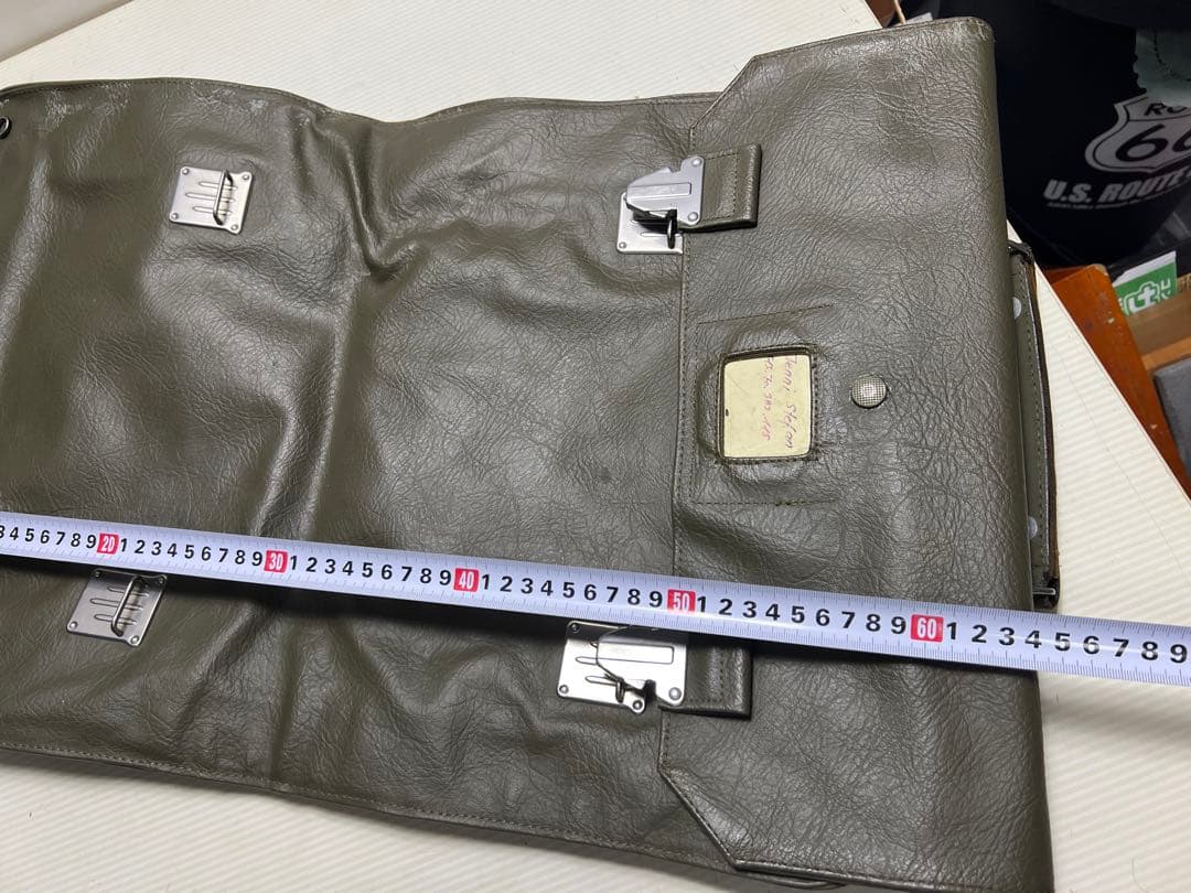 ミリタリーブリーフケース