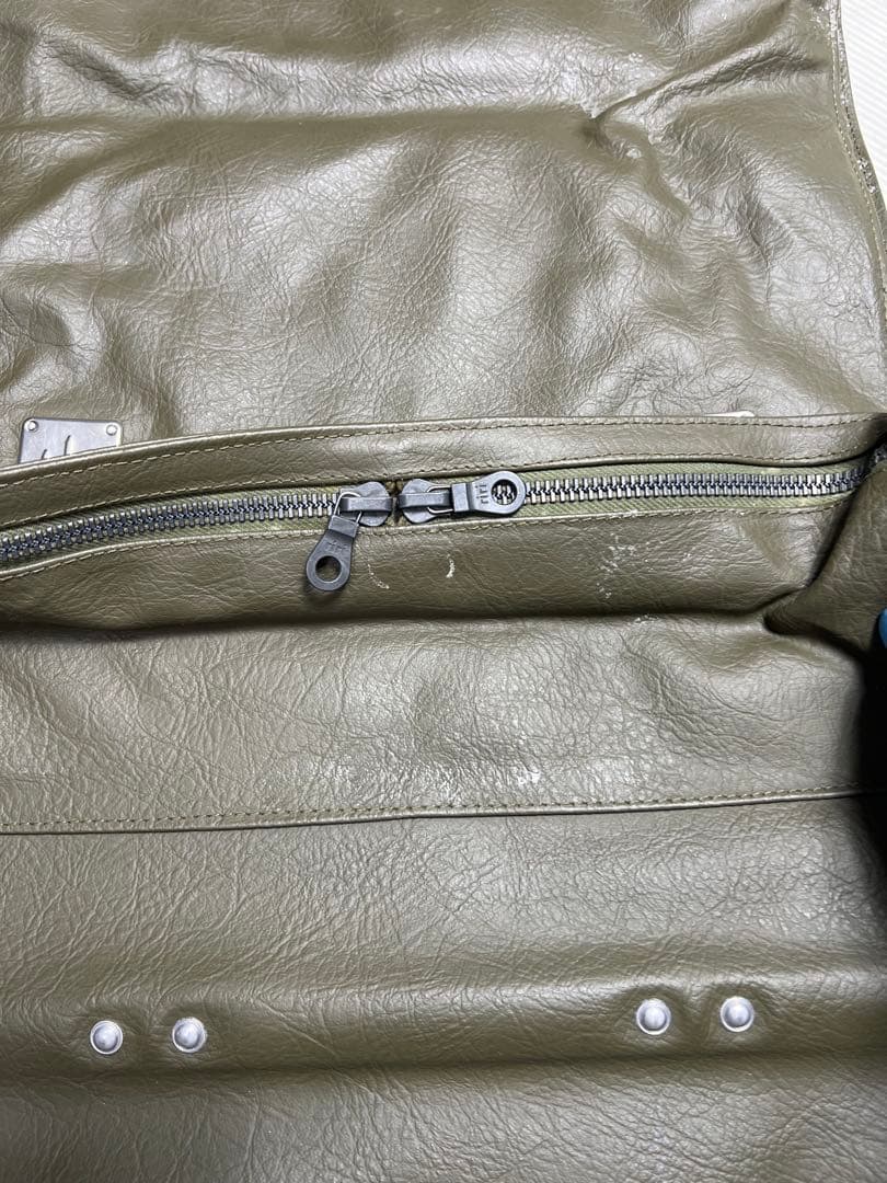 ミリタリーブリーフケース