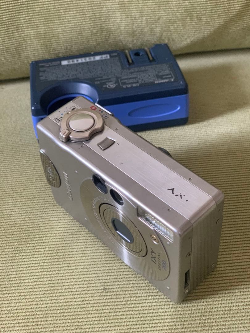 Canon IXY DIGITAL カメラ 200 PC1012