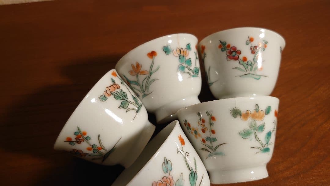 李朝　白磁　色絵　華の図　アンティーク李朝　煎茶碗　５客