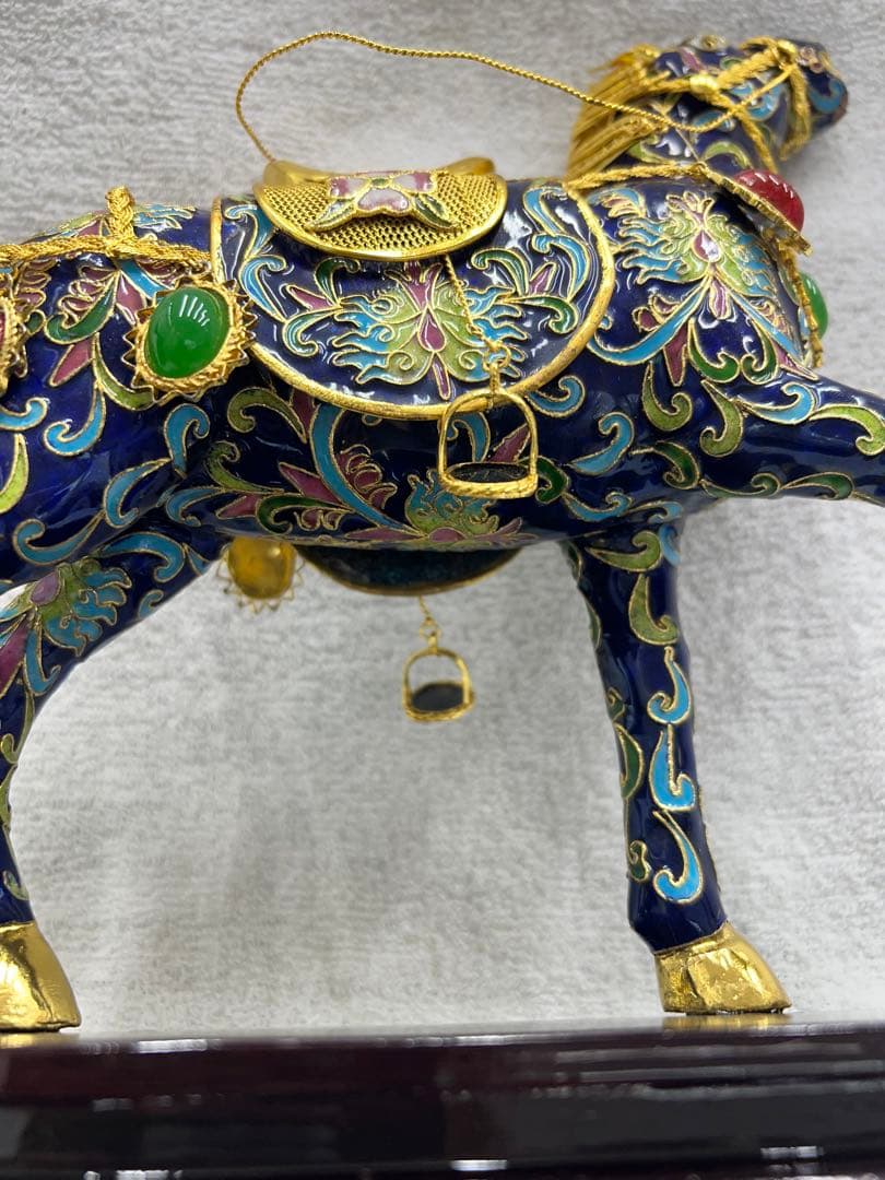 中国工芸　七宝焼　馬　金工細工馬置物