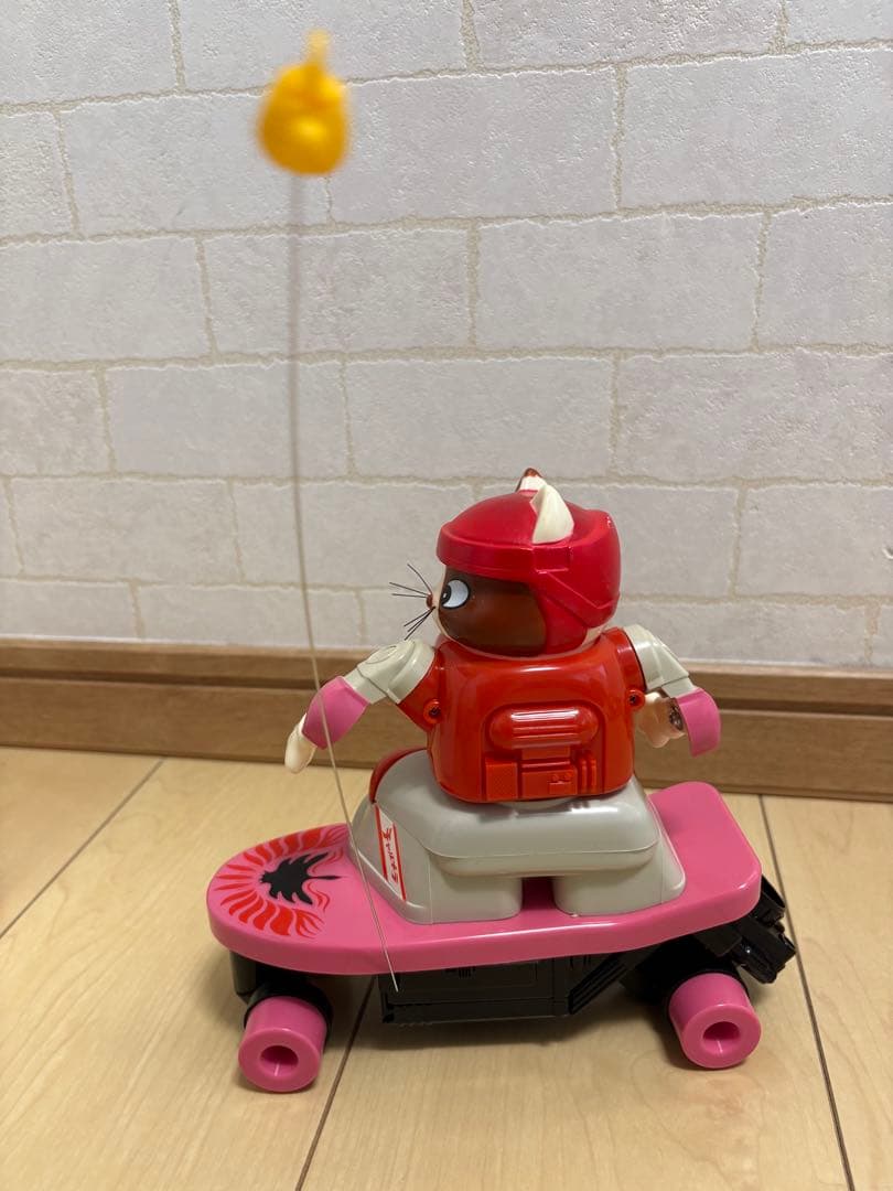 明星チャルメラ　かっとびラジコン！スケボーにゃんこ　動作確認未確認