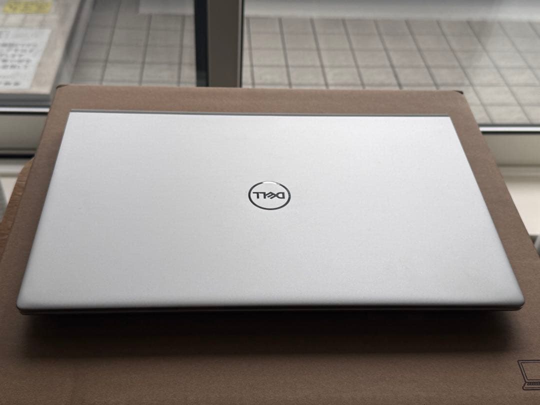 DELL Inspiron 5402 i5/8GB搭載 14型 ノートPC