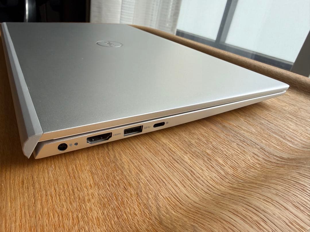 DELL Inspiron 5402 i5/8GB搭載 14型 ノートPC