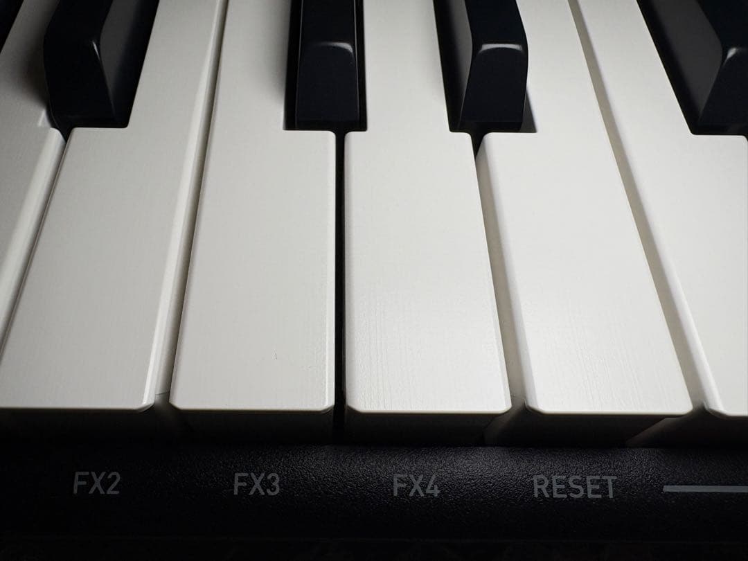 【美品】CASIO カシオ 電子キーボード Casiotone CT-S195