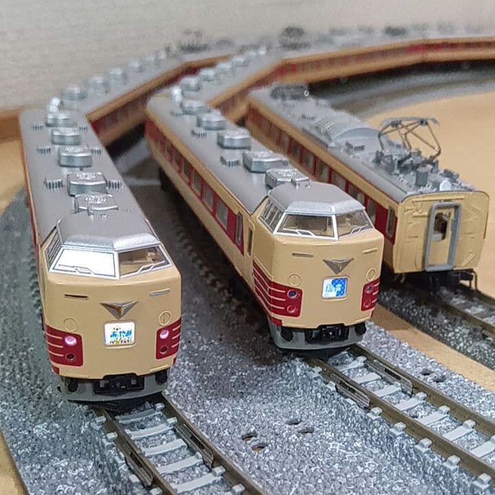 KATO 183系1000番台 直流特急形電車 9両編成