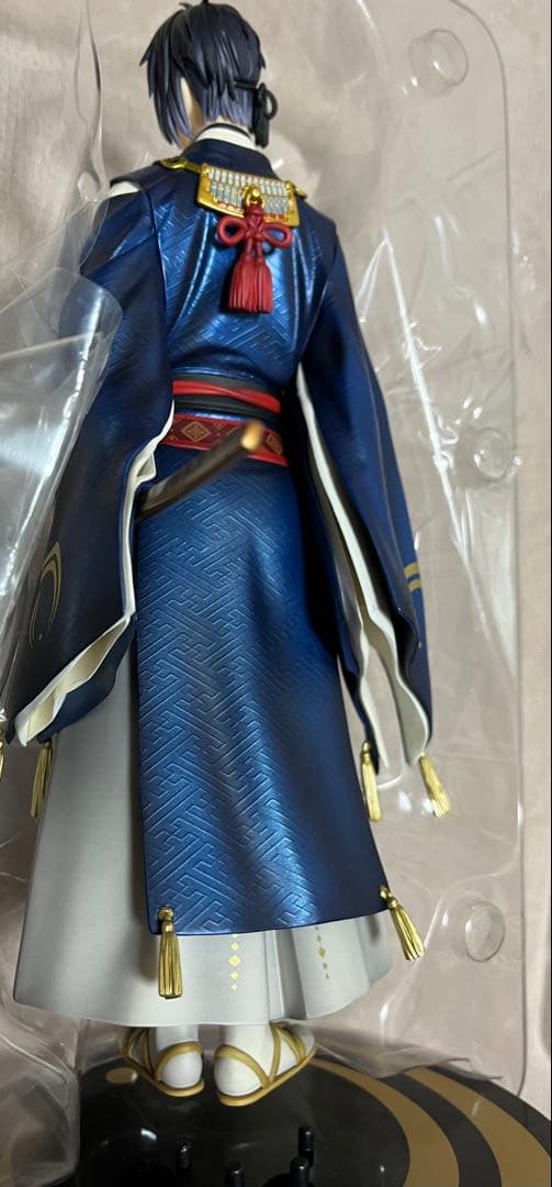 刀剣乱舞 三日月宗近 1/8スケール　フィギュア