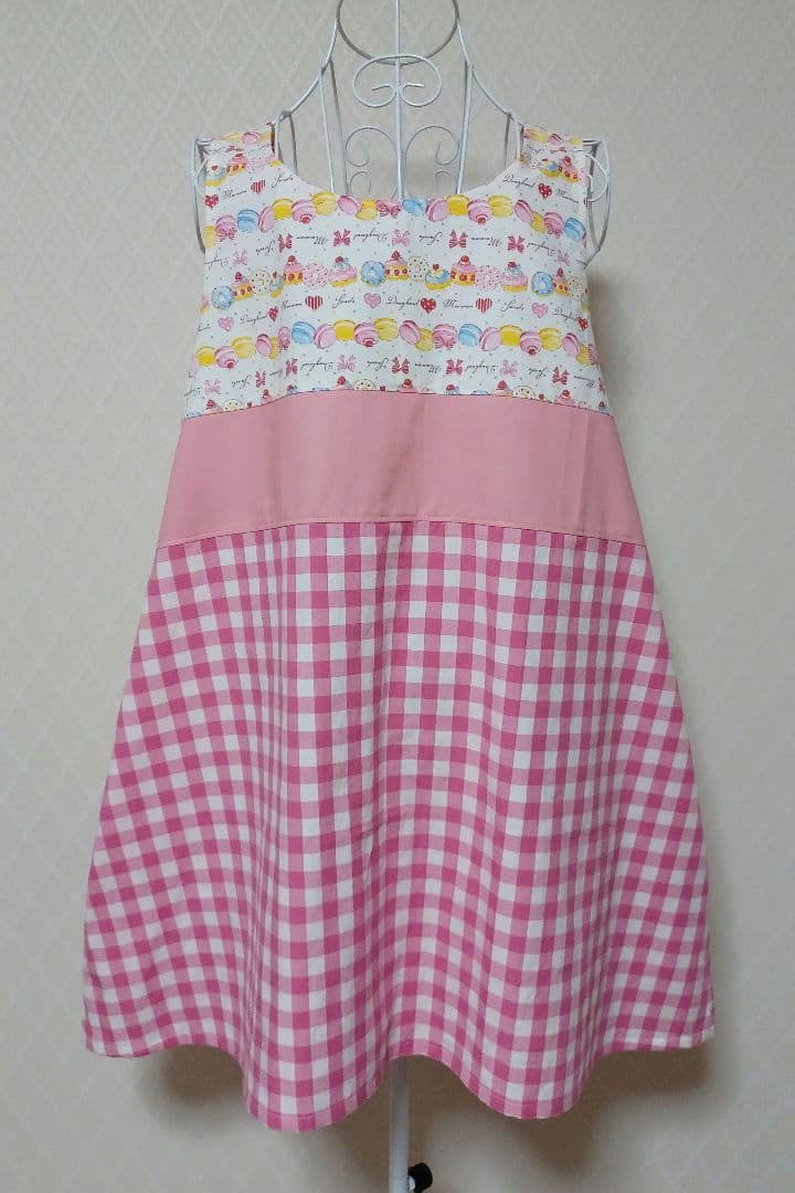 【きょうた様おまとめ品1】ハンドメイドエプロン 2点