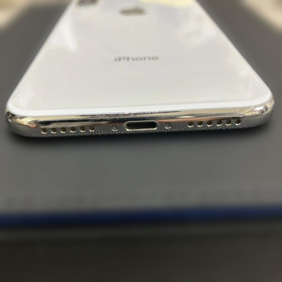iPhone X 256GB 本体のみ