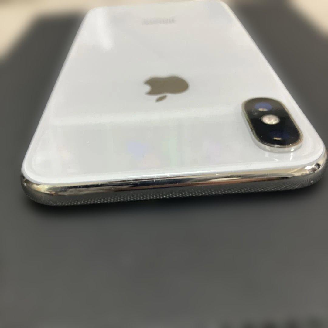 iPhone X 256GB 本体のみ