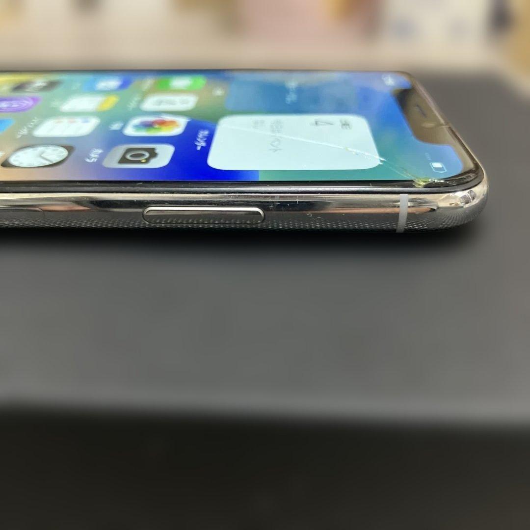 iPhone X 256GB 本体のみ