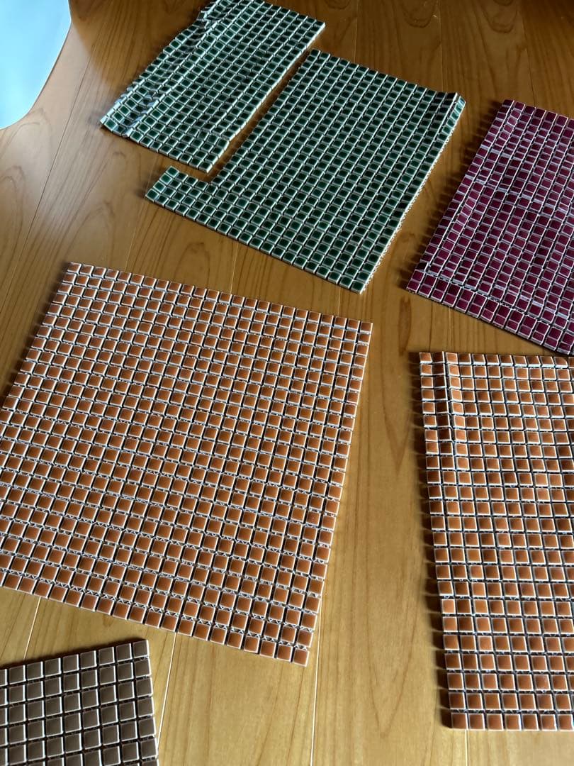 新品の美濃焼きタイル1センチ角です。リフォーム　小物作りなどに。