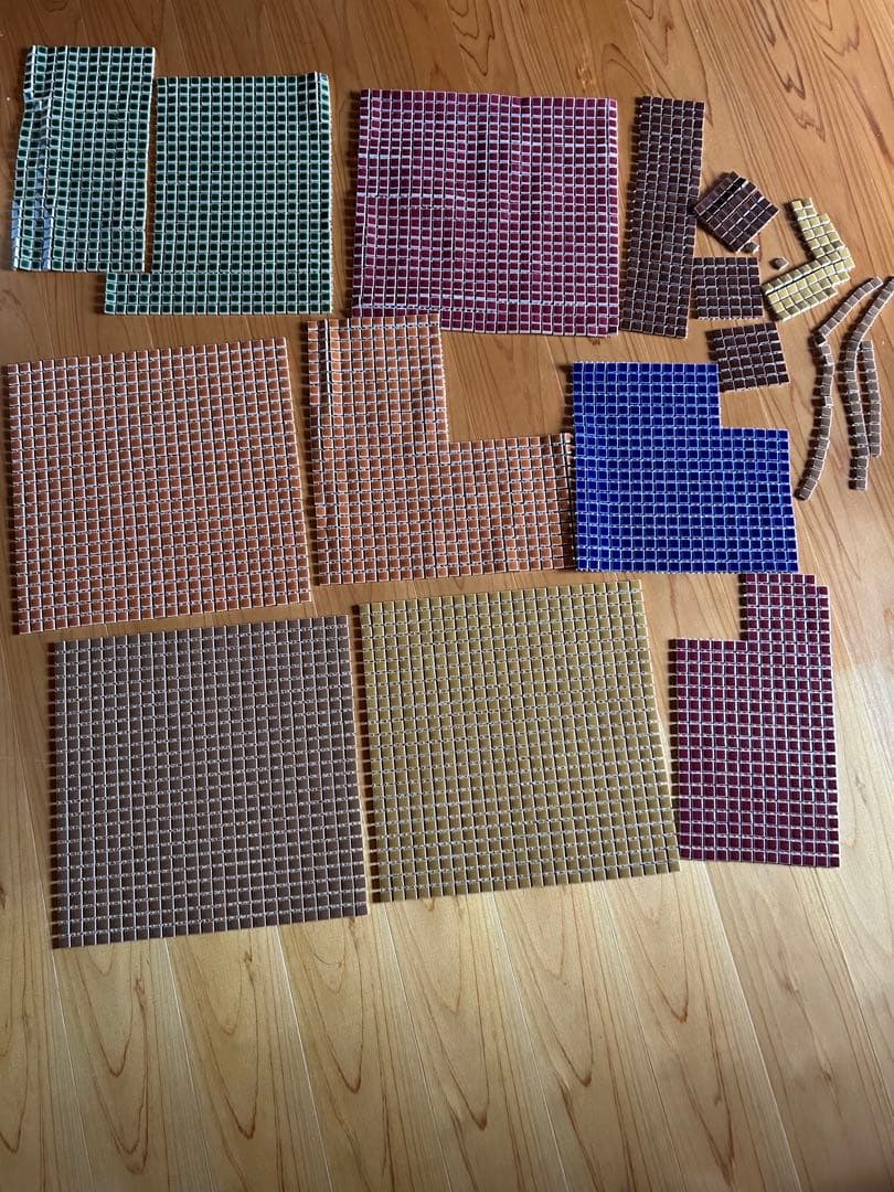 新品の美濃焼きタイル1センチ角です。リフォーム　小物作りなどに。