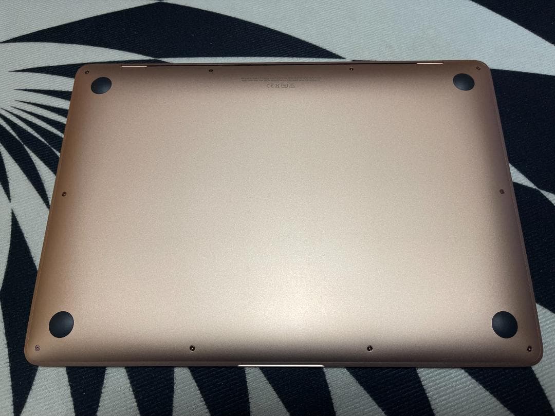 Apple MacBook Air M1 2020 8GB 256GB 【美品】