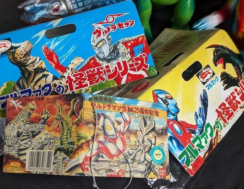 実相寺昭雄 監督 ウルトラマン・セブン登場怪獣（ブルマァク復刻）ソフビ６体セット